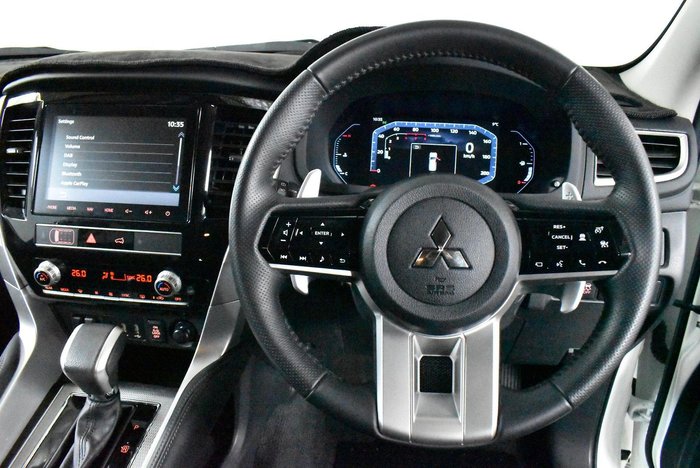 2024 Mitsubishi Pajero Sport Exceed