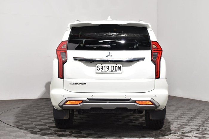 2024 Mitsubishi Pajero Sport Exceed