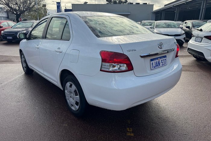2012 Toyota Yaris YRS