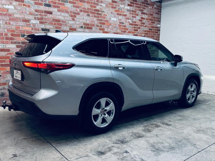 2022 Toyota Kluger GX