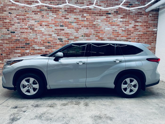 2022 Toyota Kluger GX