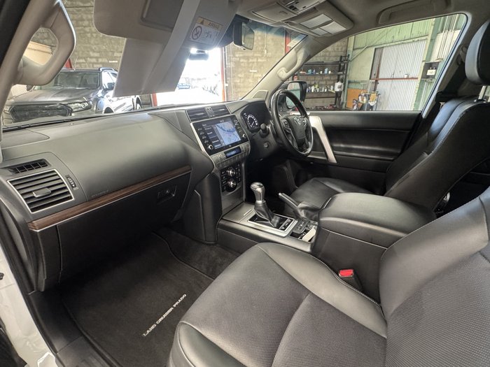 2022 Toyota Landcruiser Prado Kakadu