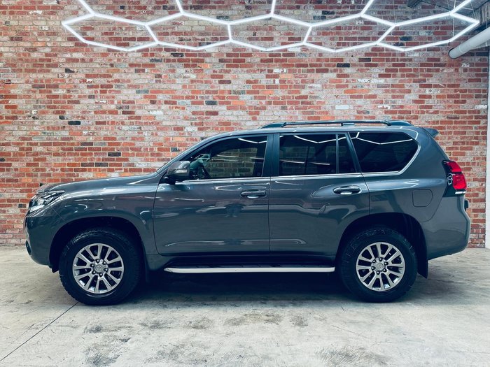 2019 Toyota Landcruiser Prado VX