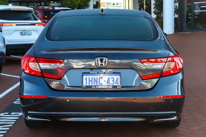 2022 Honda Accord VTi-LX