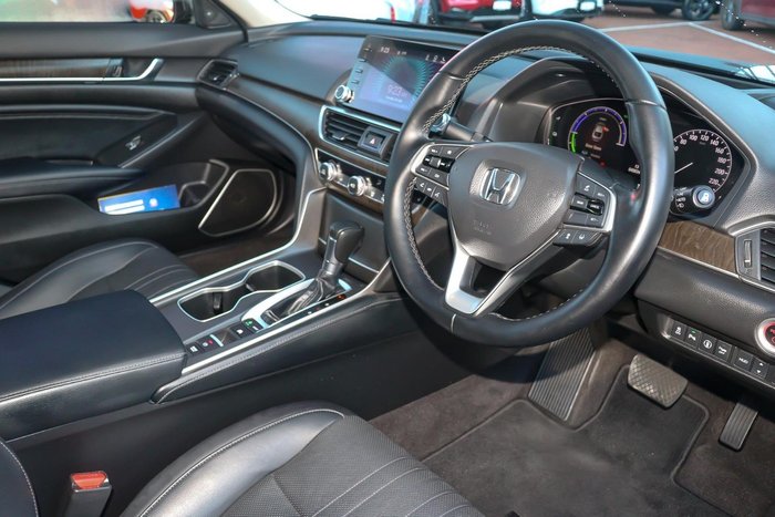2022 Honda Accord VTi-LX