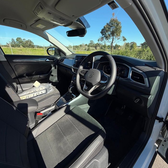 2024 Volkswagen T-Roc 110TSI Style