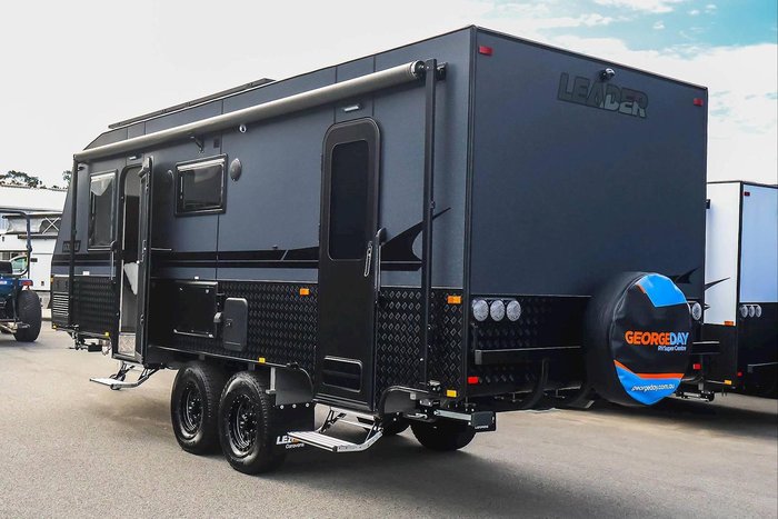 2026 Leader Caravans 2260_Cr_K1e7b_T Gold Le 22'6 3 Bunk