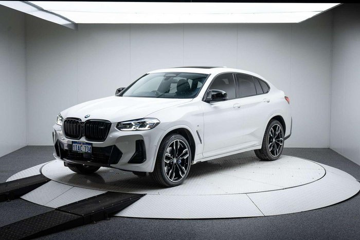 2023 BMW X4 M40i