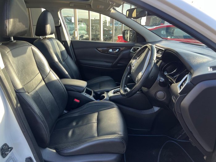 2015 Nissan QASHQAI Ti