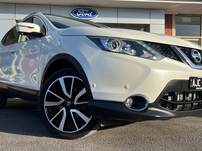 2015 Nissan QASHQAI Ti