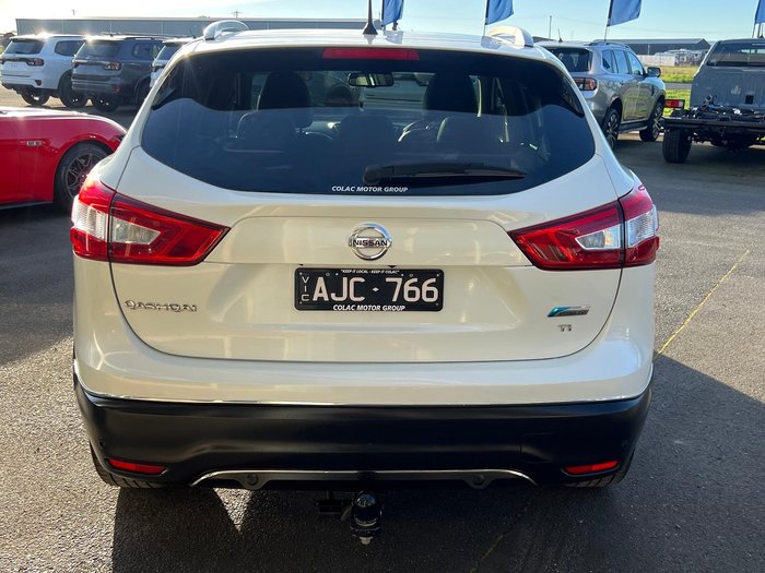 2015 Nissan QASHQAI Ti
