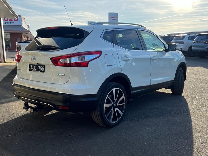 2015 Nissan QASHQAI Ti