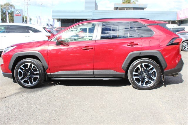 2019 Toyota RAV4 Edge