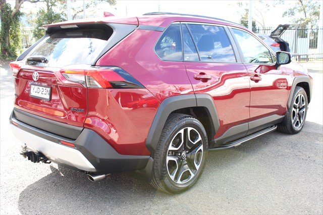2019 Toyota RAV4 Edge