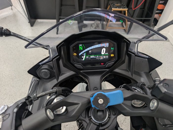 2022 Kawasaki NINJA 650L White