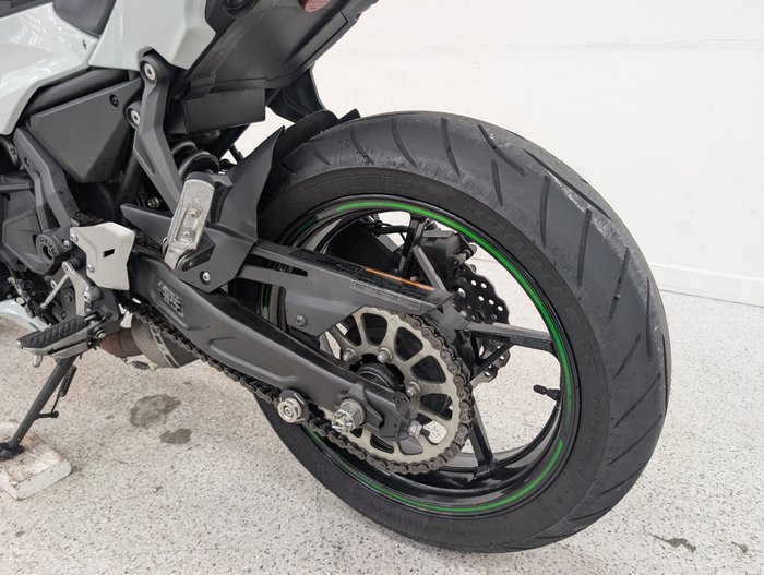 2022 Kawasaki NINJA 650L White