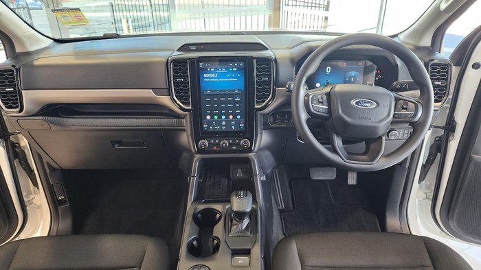 2025 Ford Everest Ambiente
