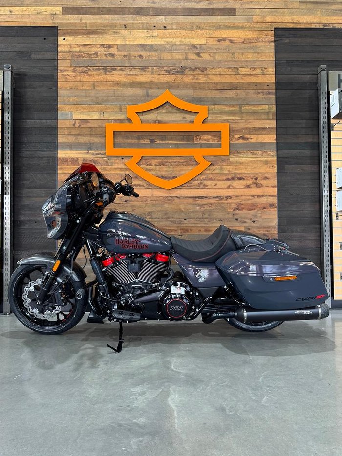 2026 Harley-Davidson CVO Street Glide ST 121 (FLHXSTSE)