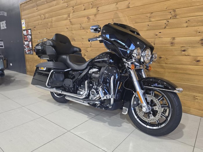 2019 Harley-Davidson Ultra Limited 114 (FLHTK)