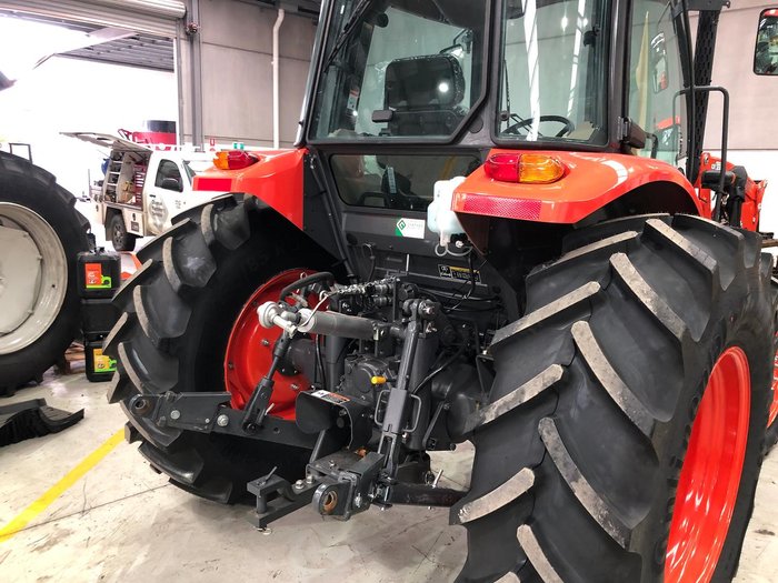 Kubota M9540 Cab Fel 4In1 - In Stock Now