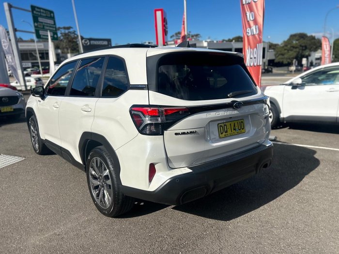 2025 Subaru Forester Hybrid Touring
