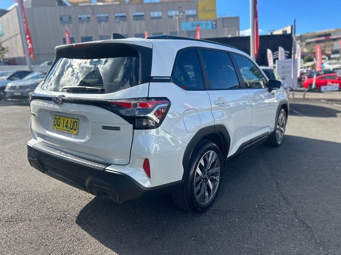 2025 Subaru Forester Hybrid Touring