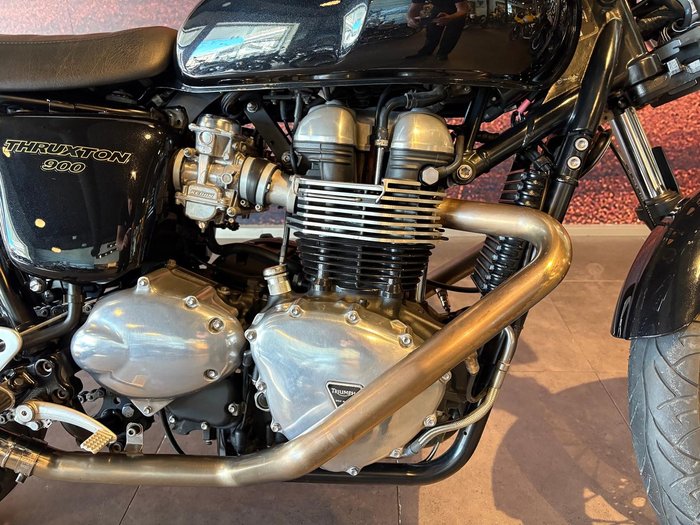 2015 Triumph Thruxton 900 Thruxton Black