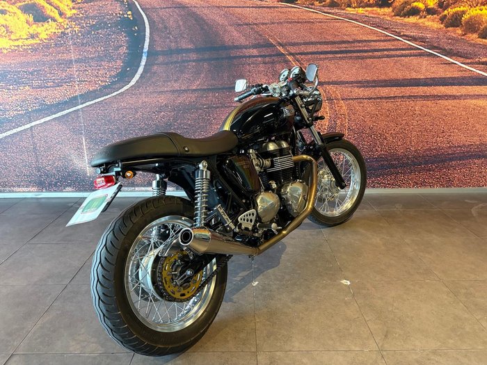 2015 Triumph Thruxton 900 Thruxton Black