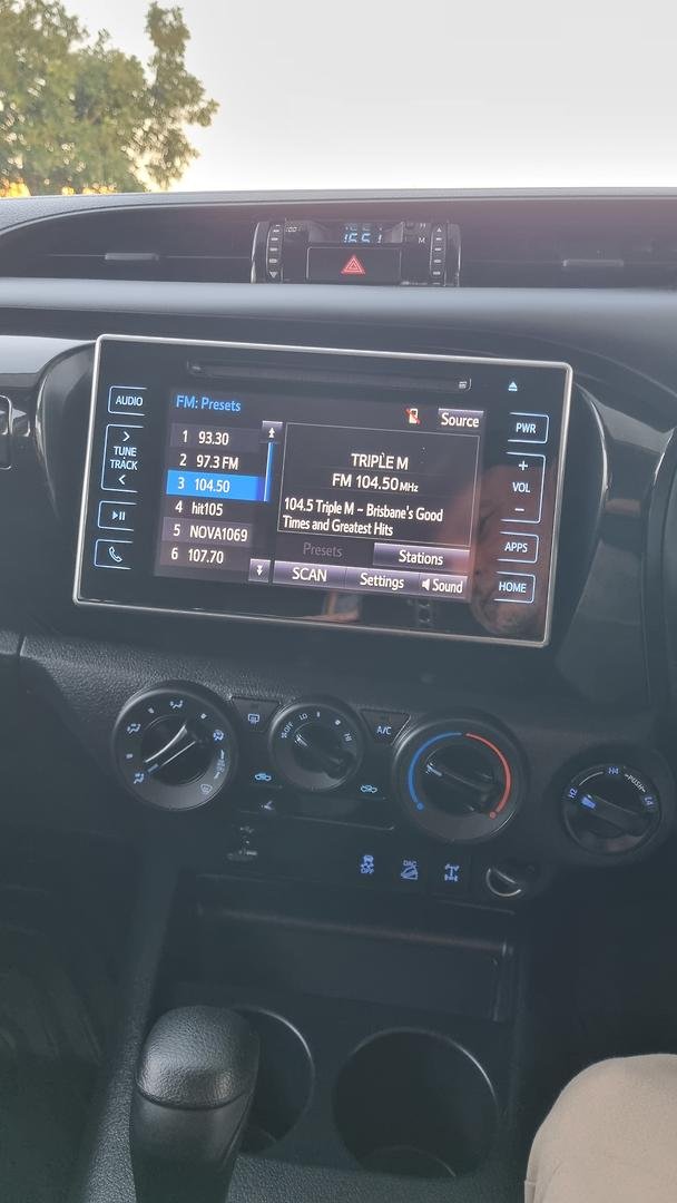 2019 Toyota Hilux SR