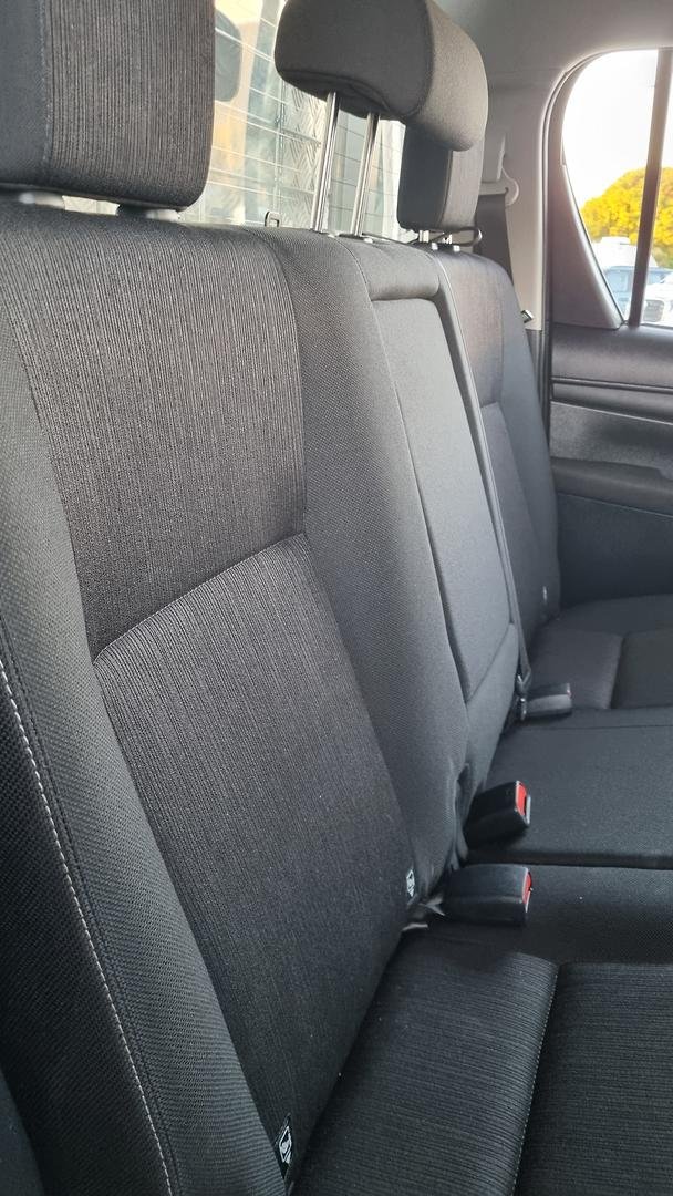 2019 Toyota Hilux SR