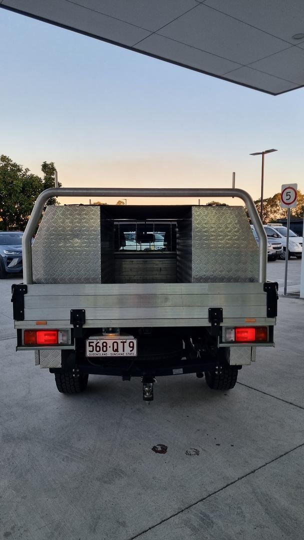 2019 Toyota Hilux SR