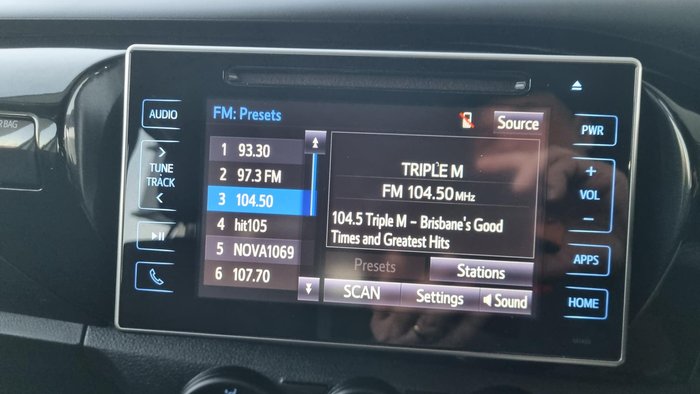2019 Toyota Hilux SR