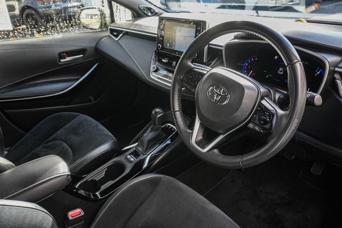 2020 Toyota Corolla ZR Hybrid