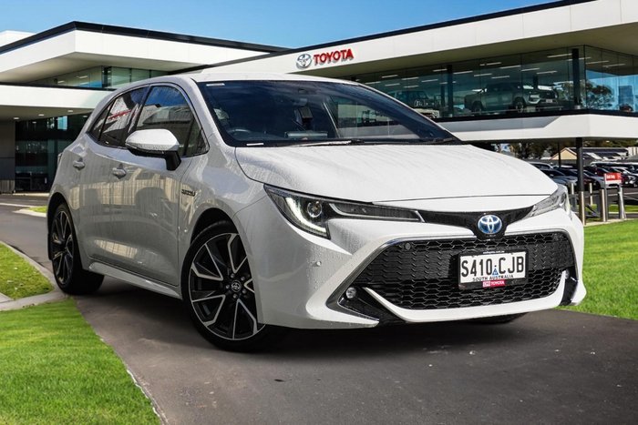 2020 Toyota Corolla ZR Hybrid