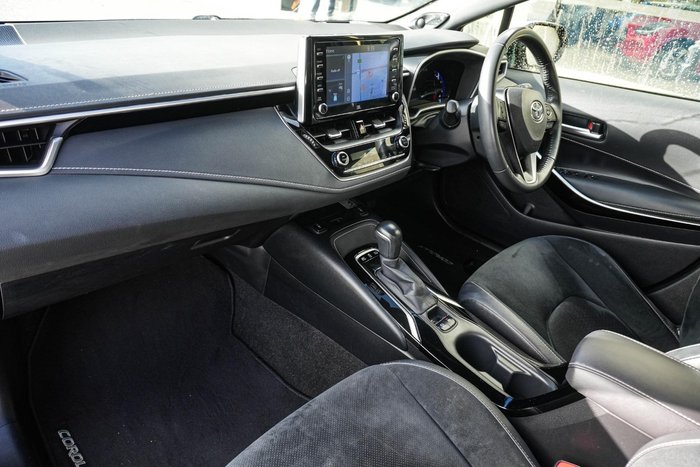 2020 Toyota Corolla ZR Hybrid