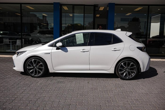 2020 Toyota Corolla ZR Hybrid