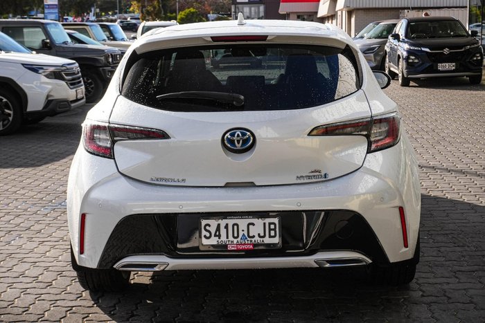 2020 Toyota Corolla ZR Hybrid