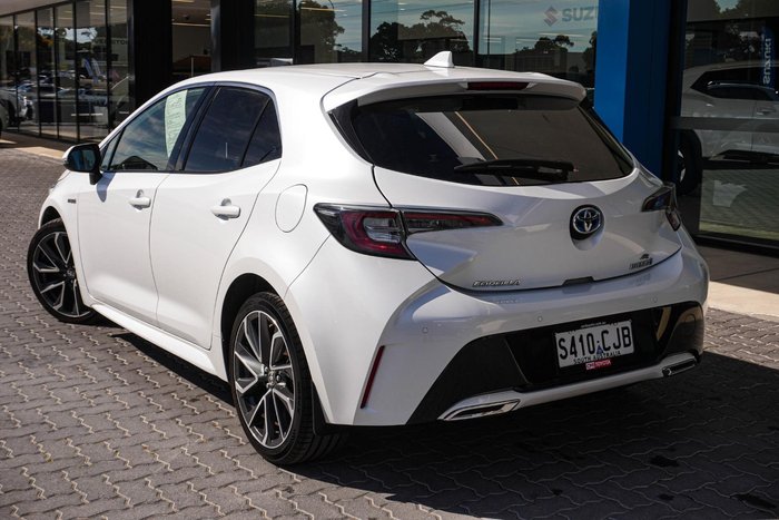 2020 Toyota Corolla ZR Hybrid