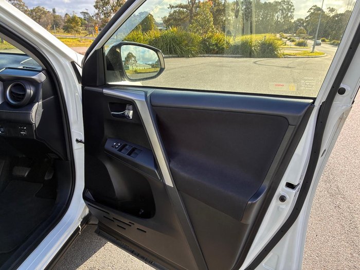 2017 Toyota RAV4 GXL