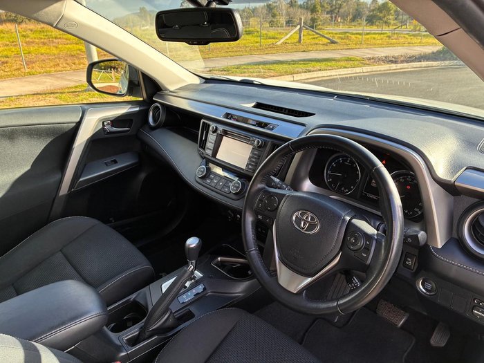 2017 Toyota RAV4 GXL