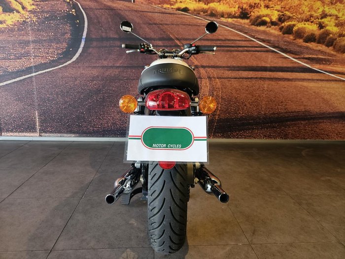 2025 Triumph Bonneville T120 Bonneville Red