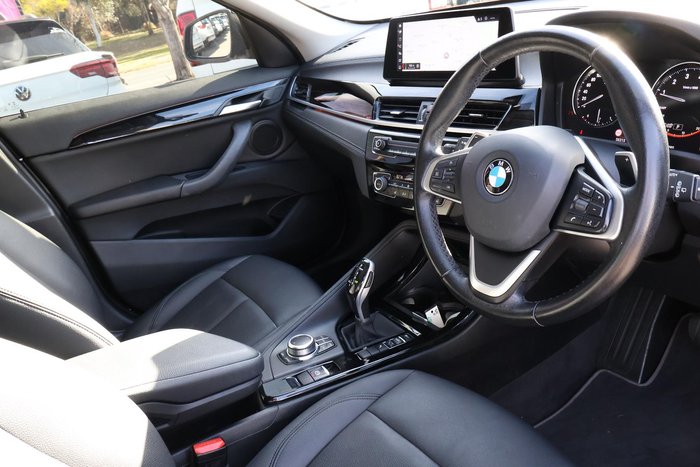 2021 BMW X1 sDrive20i