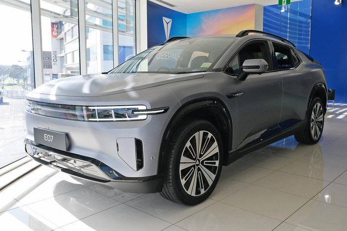 2025 Deepal E07