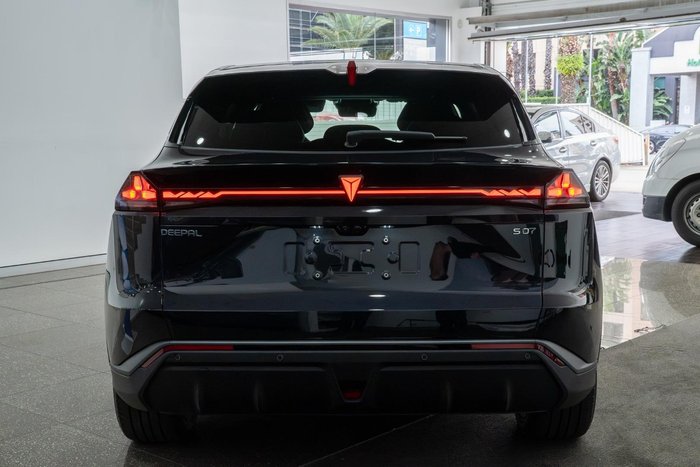 2025 Deepal S07
