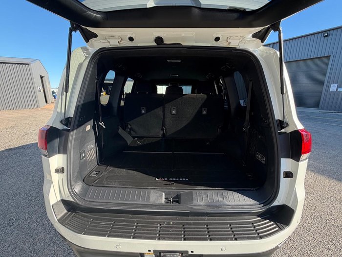 2022 Toyota Landcruiser GXL