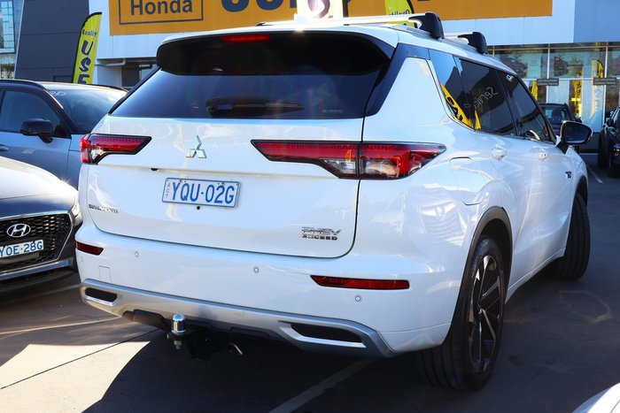 2024 Mitsubishi Outlander PHEV Exceed