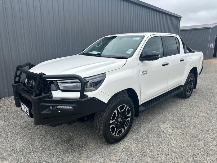 2025 Toyota Hilux