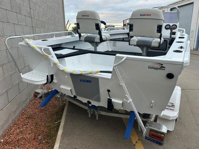 2026 QUINTREX 420 Renegade SC