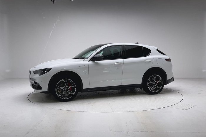 2023 Alfa Romeo Stelvio