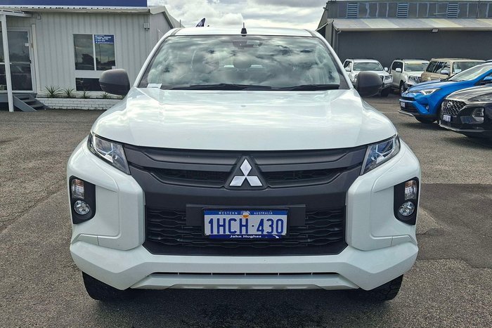 2019 Mitsubishi Triton GLX ADAS